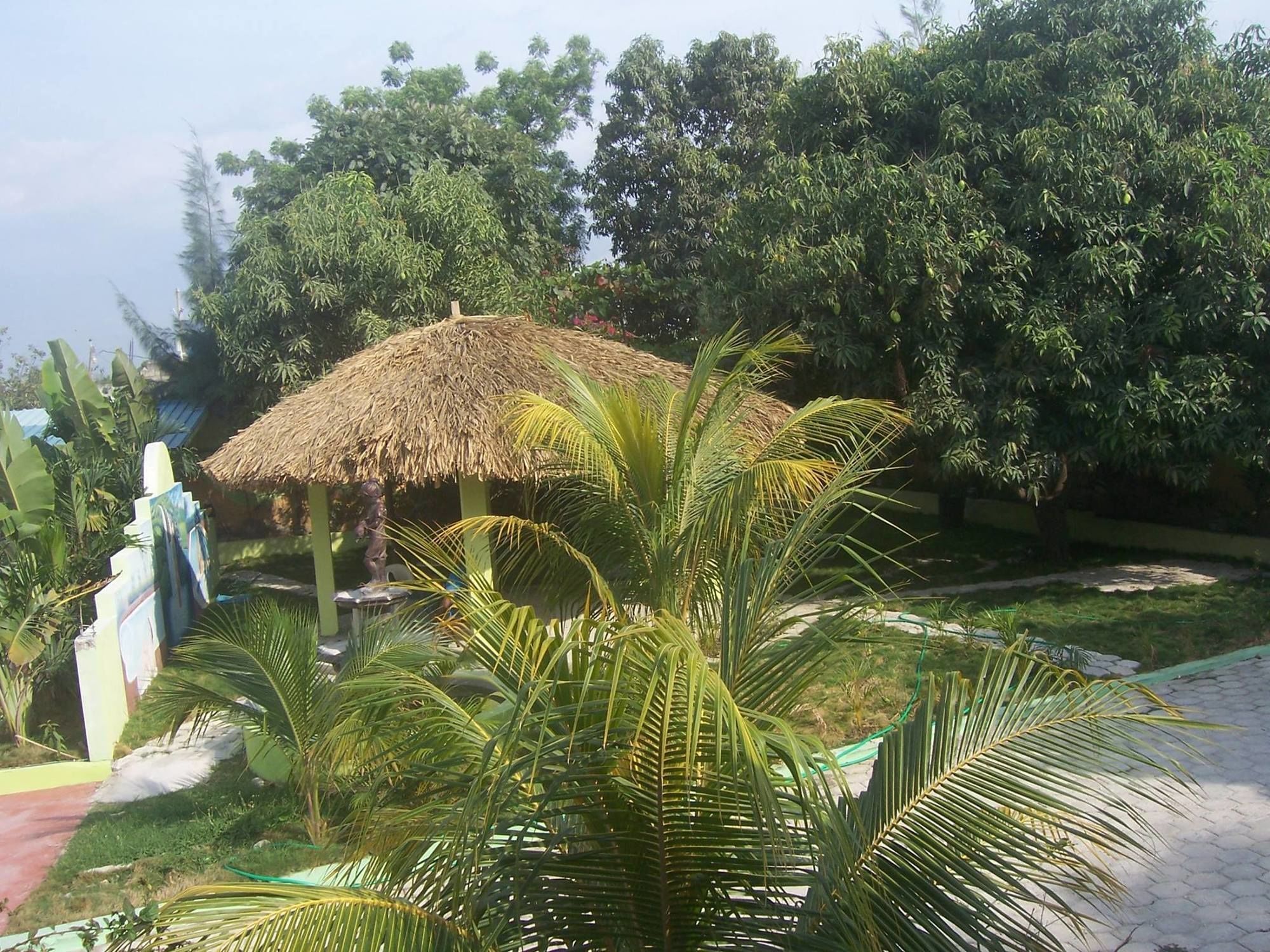 La Cayenna Hotel Et Restaurant Port-au-Prince Exterior photo